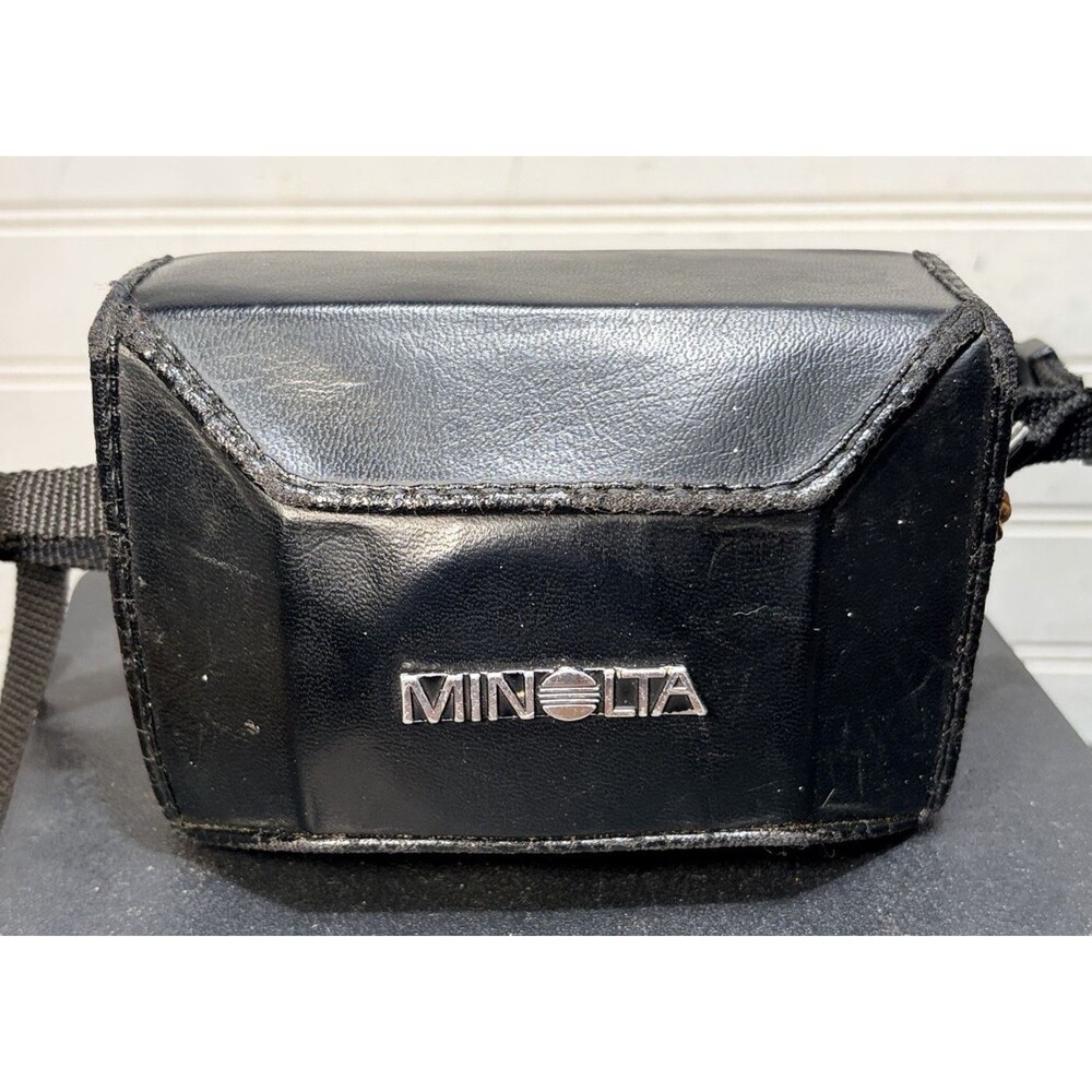 Minolta Hi-Matic AF2 Point Shoot 35mm Camera W/ Strap, Lens Cap & Case - Working